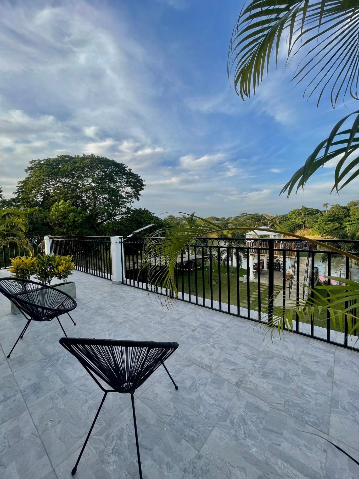 Casa Del Rio Lodge Monteria